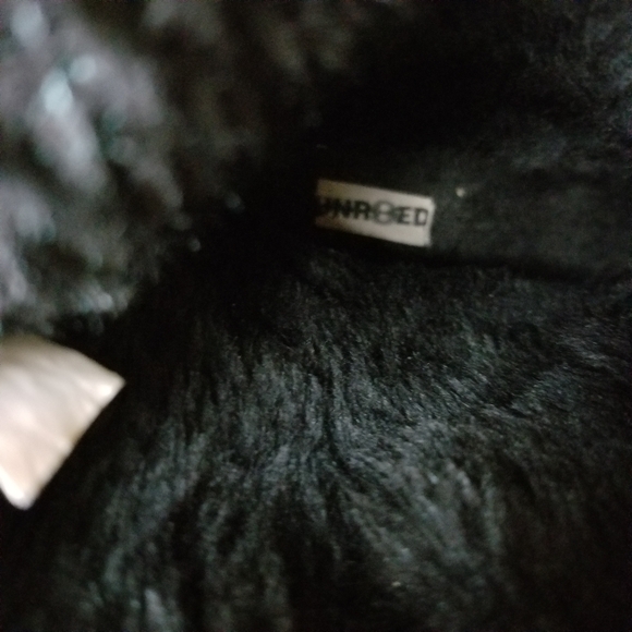 Unr8ted Rim Black Suede Leather Faux Fur Mid Calf Buckle Detail Pull On Boots - Picture 10 of 11